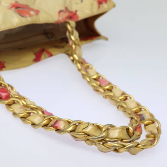 CHANEL Chain Tote Bag Vinyl White CC Auth 77840 - Picture 7 of 16